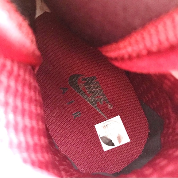 Nike Air Max 720 Saturn Black Team Red Shoes Sz 11 - Picture 7 of 8